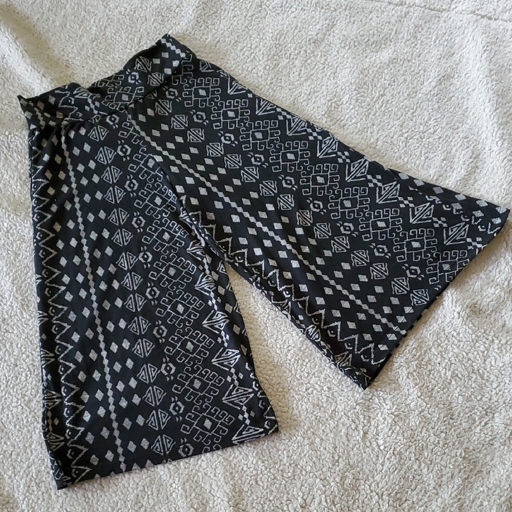 MOSSIMO SUPPLY CO. Wide Leg Yoga Pants